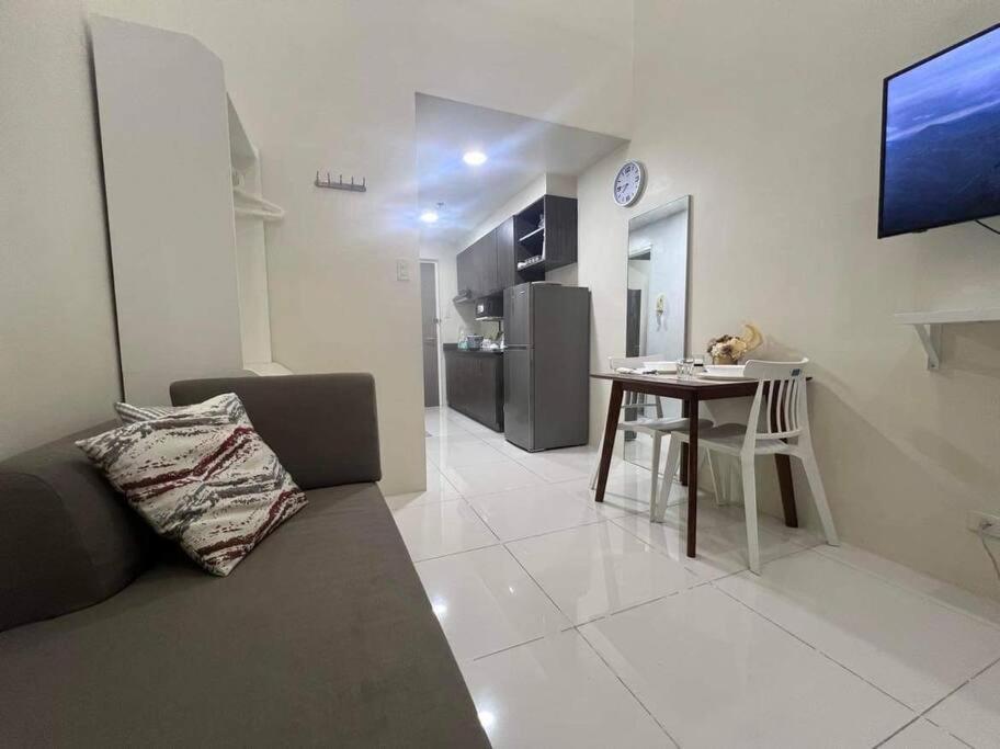 Cozy High Ceiling Studio @ Ortigas Near Podium, Megamall Apartment Manila Exterior foto